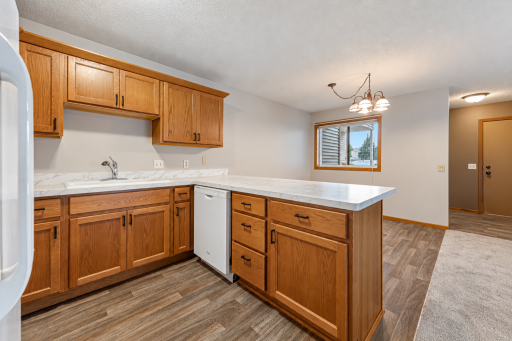 Kitchen/dining room. New flooring in both