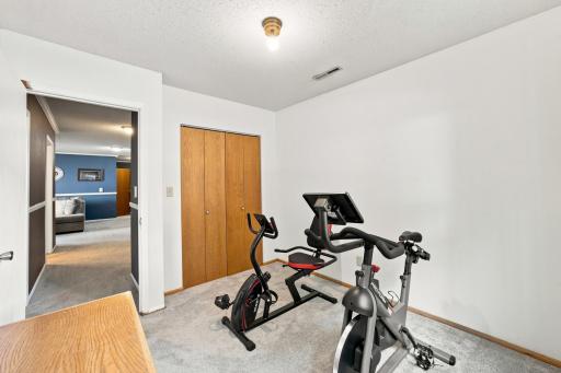 1513 28th Avenue S, Fargo, ND 58103