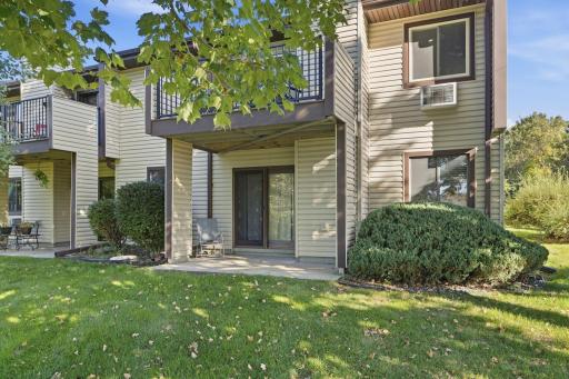 7294 Vista Court, Eden Prairie, MN 55346
