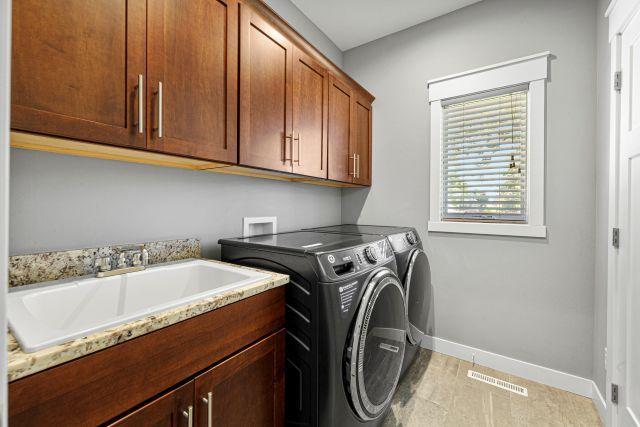 28 laundry.jpg