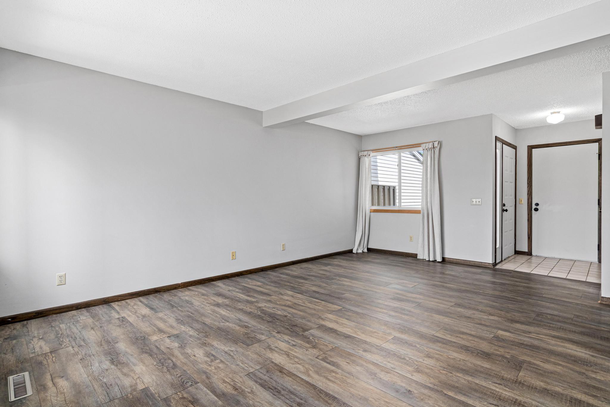 7211 Perry Ct E-8.jpg