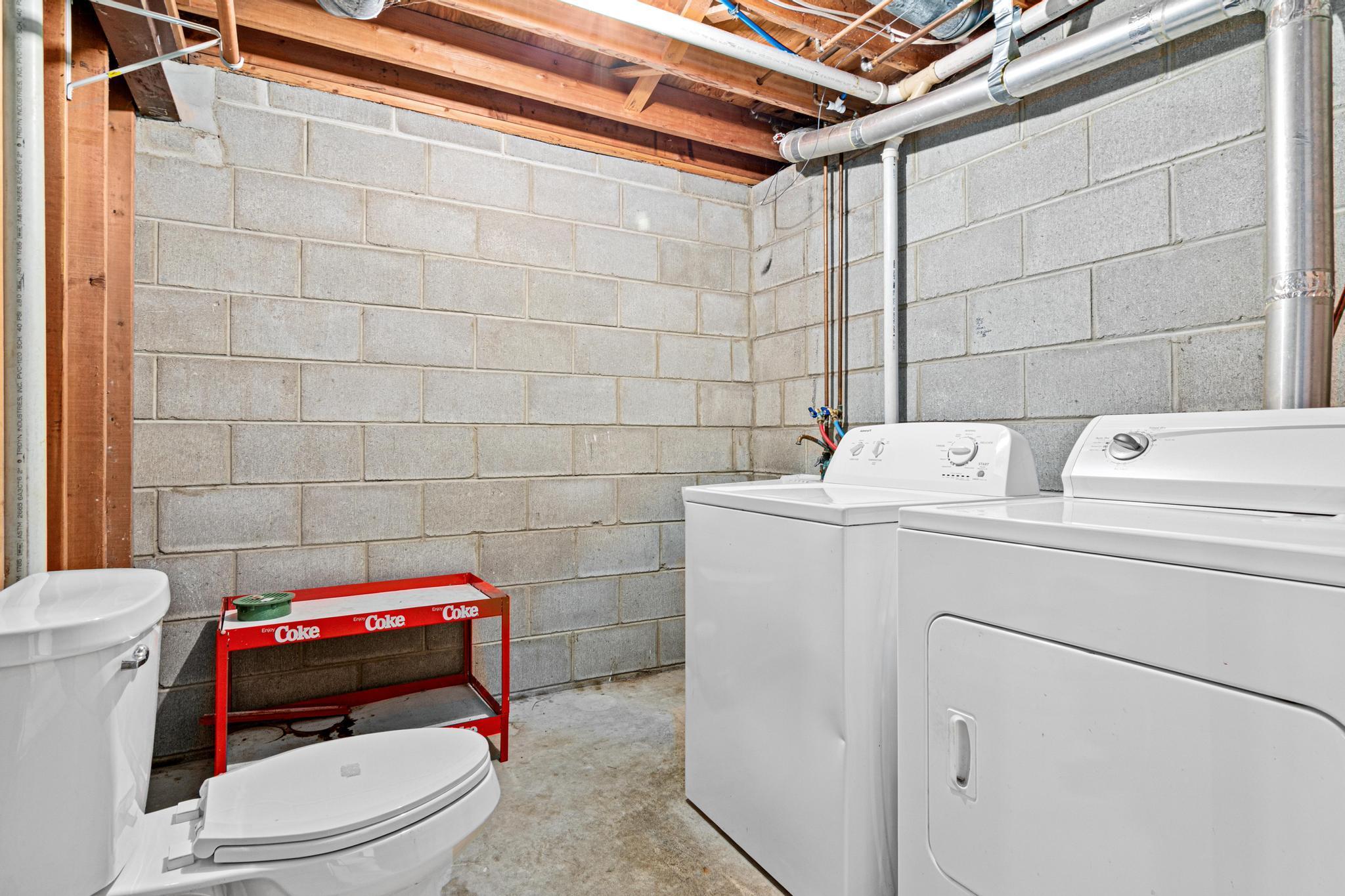 7211 Perry Ct E-18.jpg