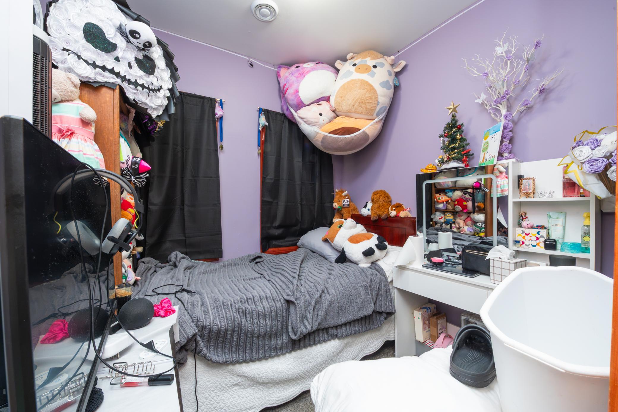 toplevel4thbedroom-13.jpg