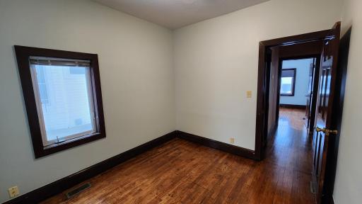 2218 4th Avenue N, Minneapolis, MN 55405