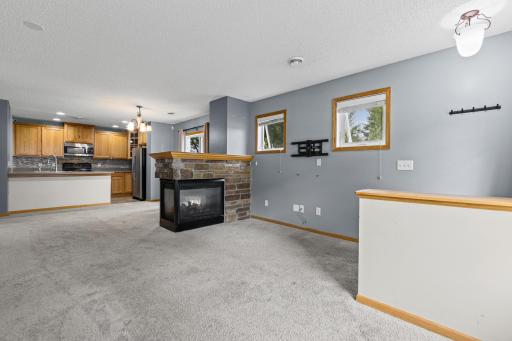 10856 Kingsfield Lane, Woodbury, MN 55129
