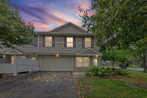 10856 Kingsfield Lane, Woodbury, MN 55129