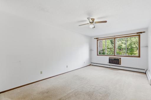 another shot of bedroom