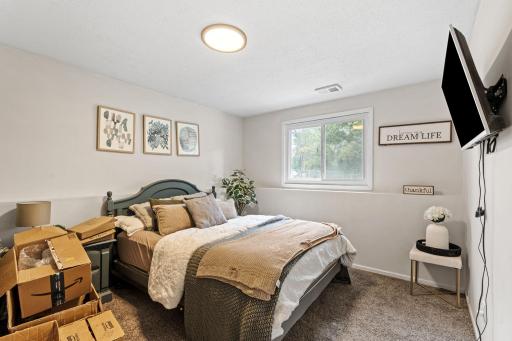 2728 111th Avenue NW, Coon Rapids, MN 55433