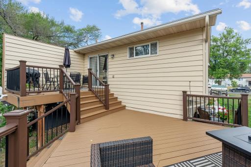 2728 111th Avenue NW, Coon Rapids, MN 55433