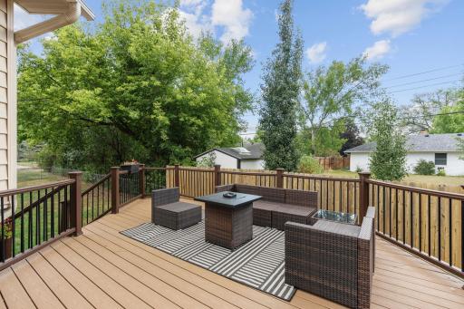 2728 111th Avenue NW, Coon Rapids, MN 55433