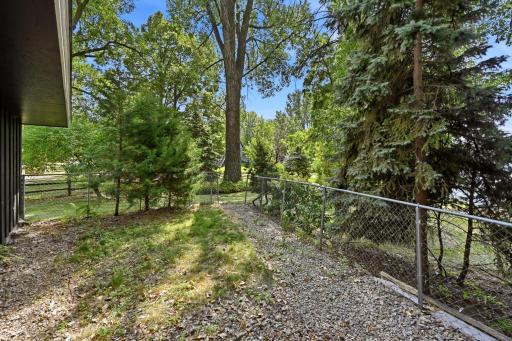 12275 W Timber Lane, Maple Grove, MN 55369