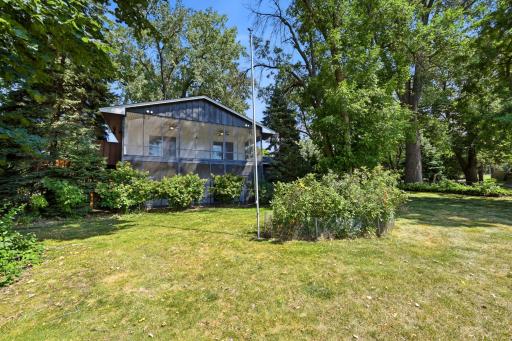 Screened porch with unobstructed lake views!