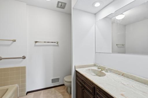 12275 W Timber Lane, Maple Grove, MN 55369