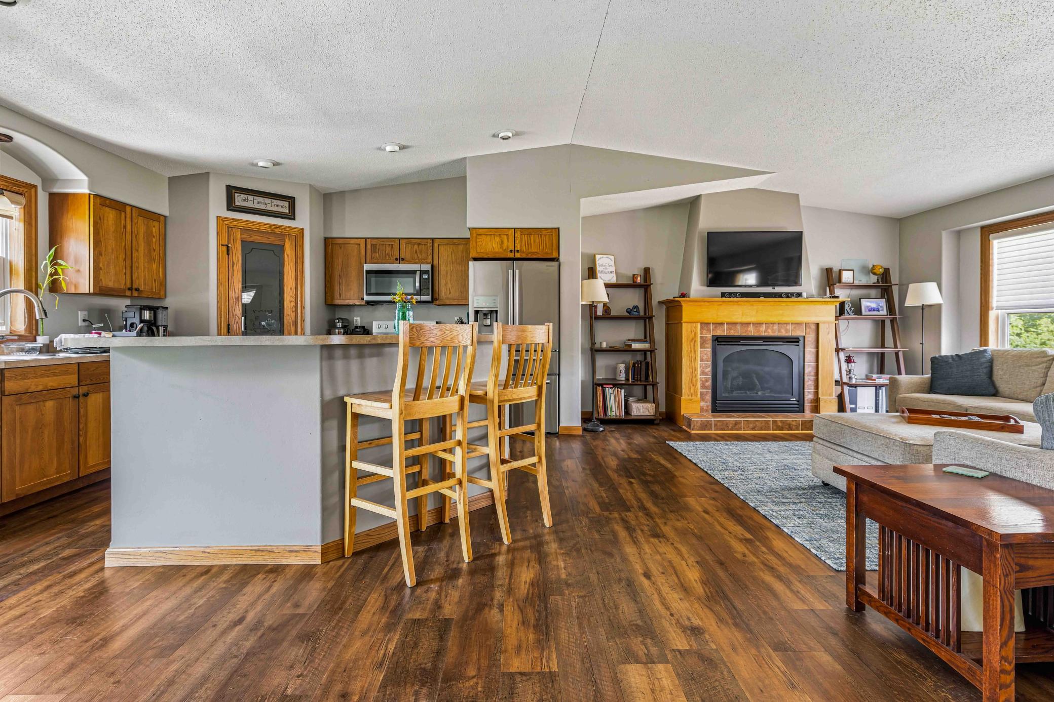 1622 3rd St W WF-21.jpg