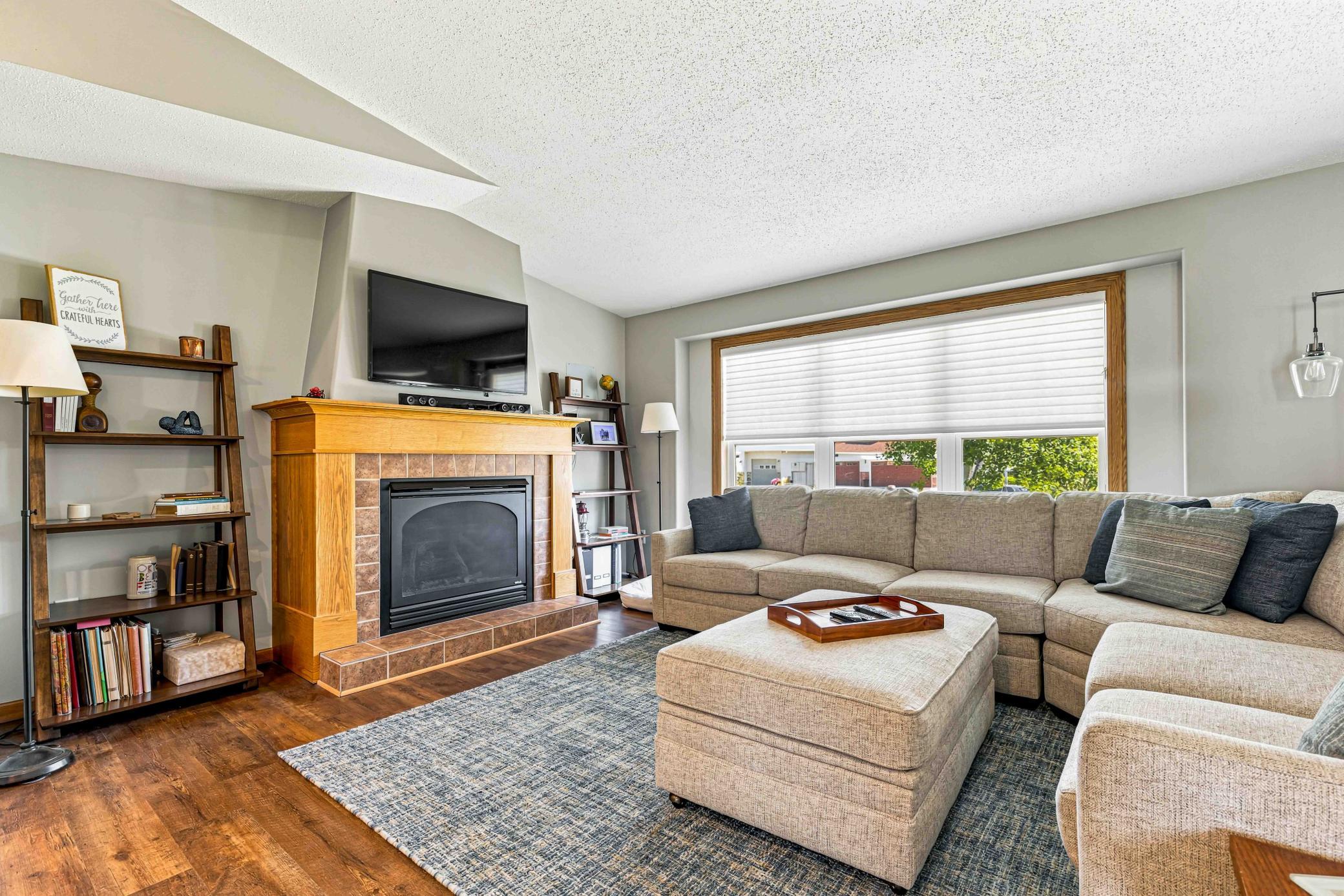 1622 3rd St W WF-15.jpg