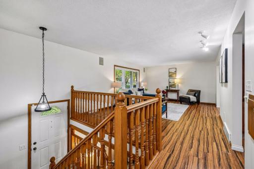 8113 Dakota Lane, Chanhassen, MN 55317
