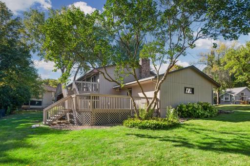 8113 Dakota Lane, Chanhassen, MN 55317