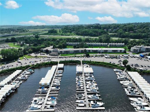 marina 2.jpg