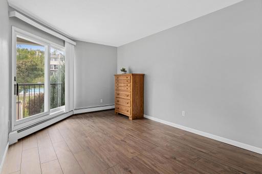 bedroom 2 .jpg