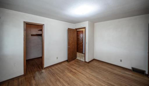 26078 Chippendale Avenue, Northfield, MN 55057