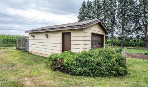26078 Chippendale Avenue, Northfield, MN 55057