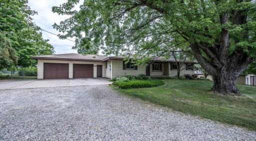 26078 Chippendale Avenue, Northfield, MN 55057