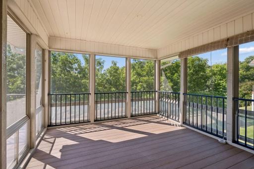 "Easy Screens" keep the porch clean and weather free