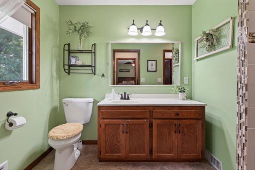 Upper level bathroom
