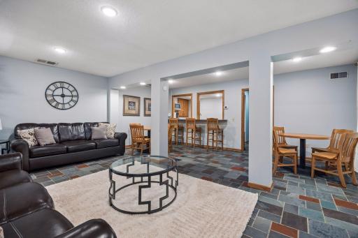 Party room/guest suite