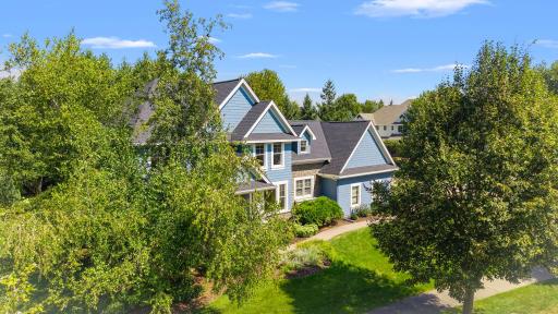 Dancing Waters is a place where residents can enjoy a low-maintenance lifestyle while still having access to recreational perks and top schools. The community offers a blend of luxury, natural beauty, and connection.