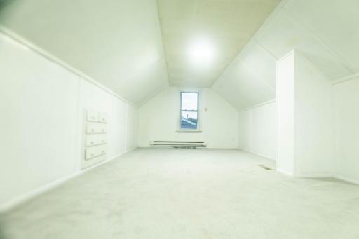 6133 Upstairs Room.jpg