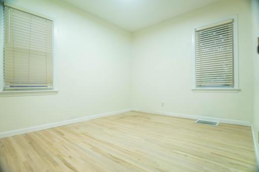 6133 Room 2.jpg