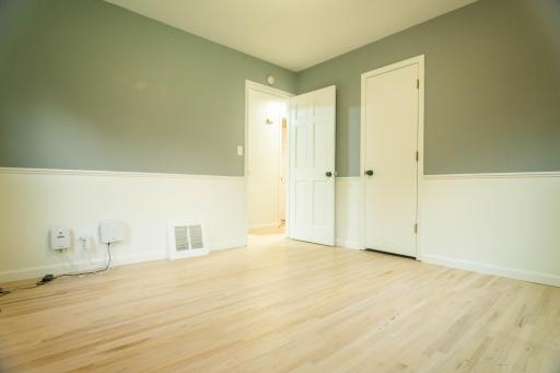 6133 Room 1.jpg