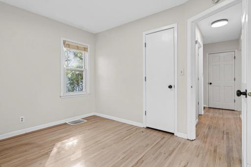 6133 Thomas Avenue S, Minneapolis, MN 55410