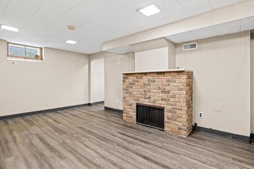 6133 Thomas Avenue S, Minneapolis, MN 55410