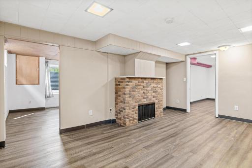 6133 Thomas Avenue S, Minneapolis, MN 55410