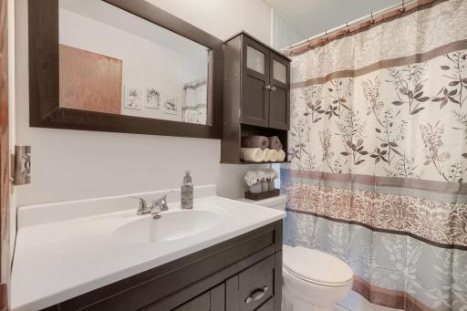 16820 Honeysuckle Lane, Eden Prairie, MN 55346