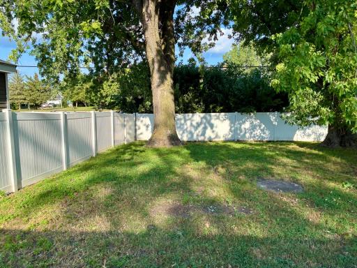 94 36th Avenue NW, Rochester, MN 55901