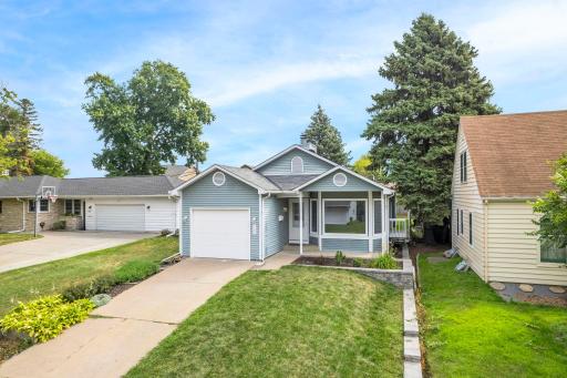 737 6th Avenue NW, New Brighton, MN 55112