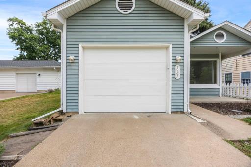 737 6th Avenue NW, New Brighton, MN 55112