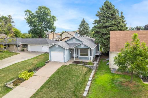 737 6th Avenue NW, New Brighton, MN 55112