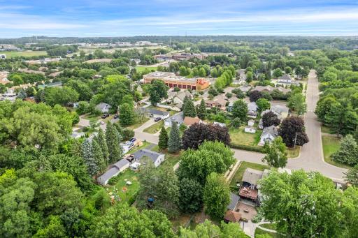 737 6th Avenue NW, New Brighton, MN 55112