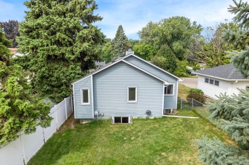 737 6th Avenue NW, New Brighton, MN 55112