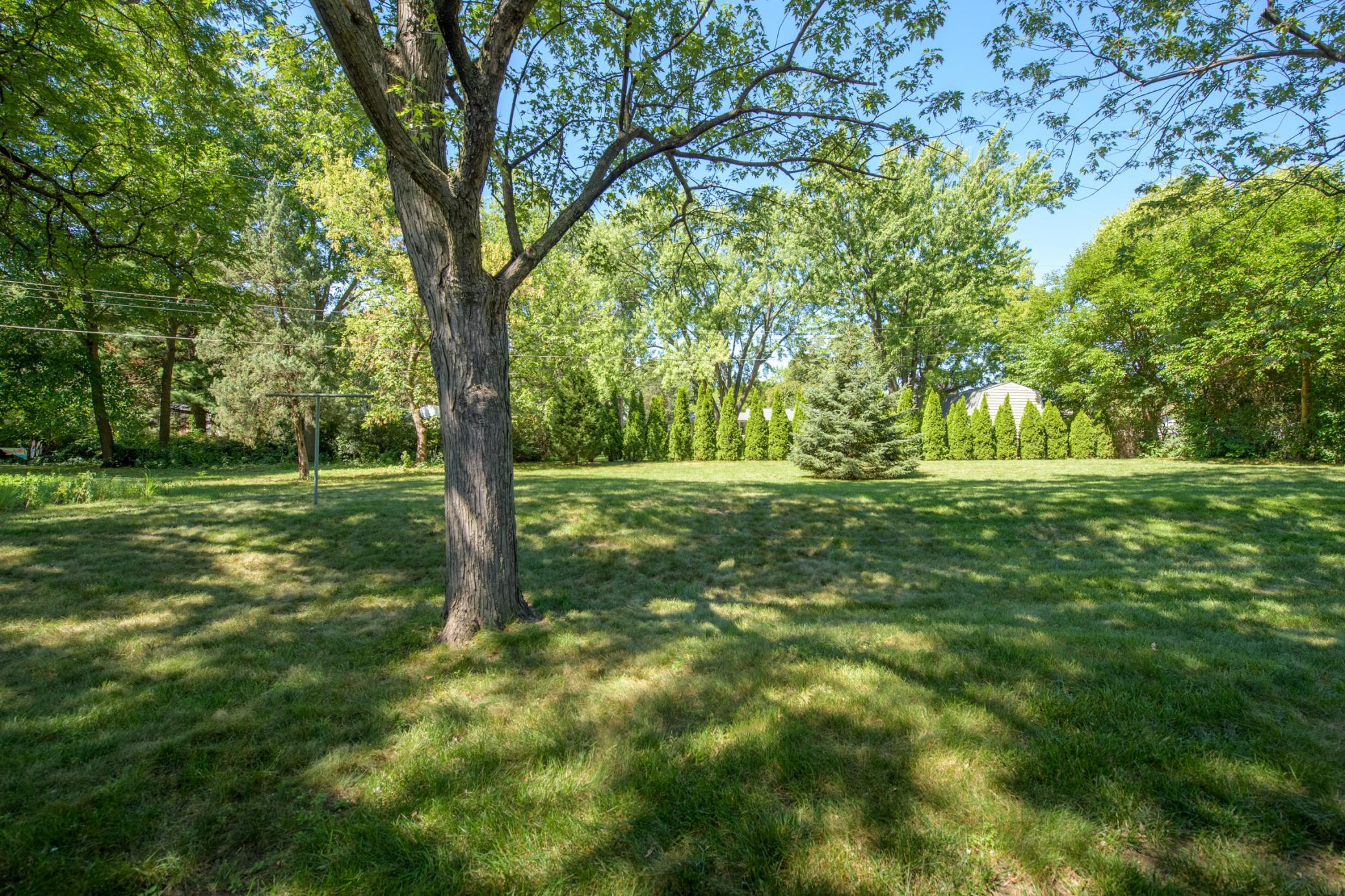 9524 Pleasant Ave S-WS-20210814-_CBP0538-HDR.jpg
