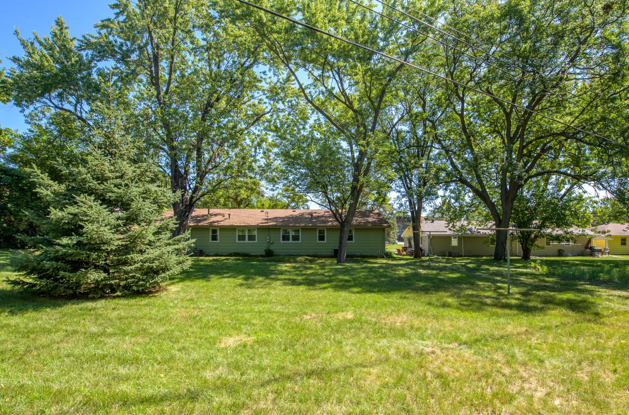 9524 Pleasant Ave S-WS-20210814-_CBP0544-HDR.jpg