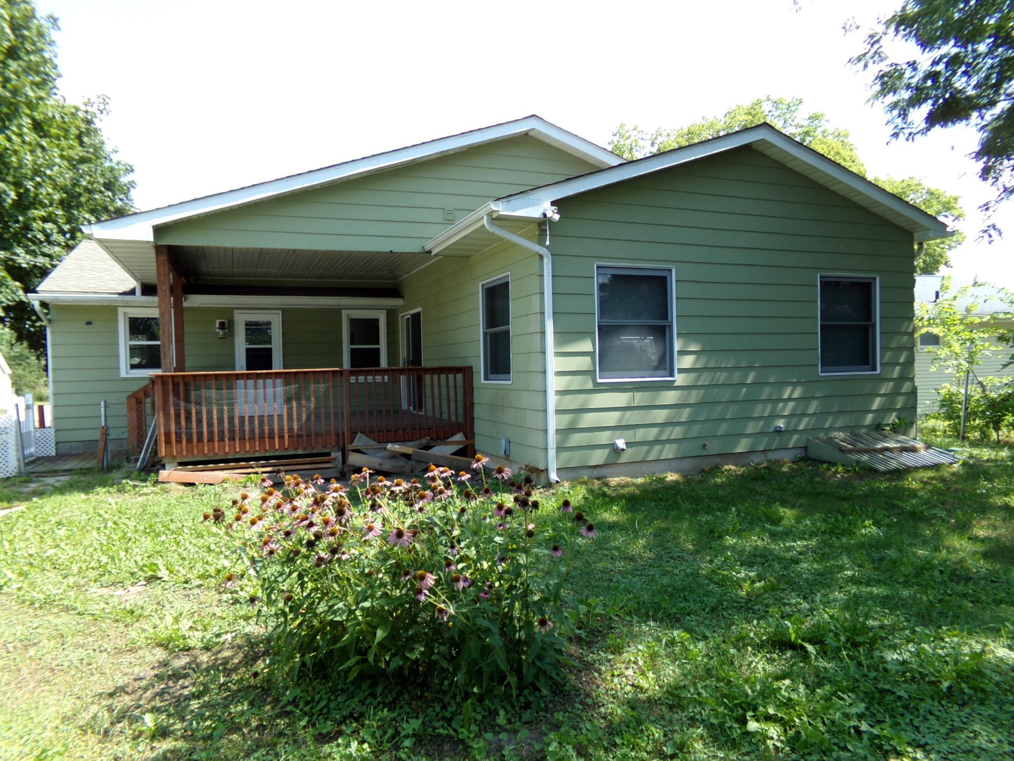 04 exterior.JPG
