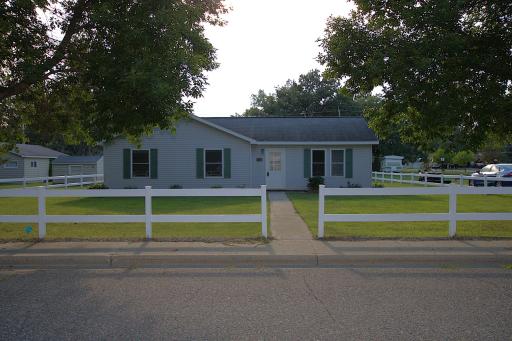 311 Roosevelt Street SW, Staples, MN 56479