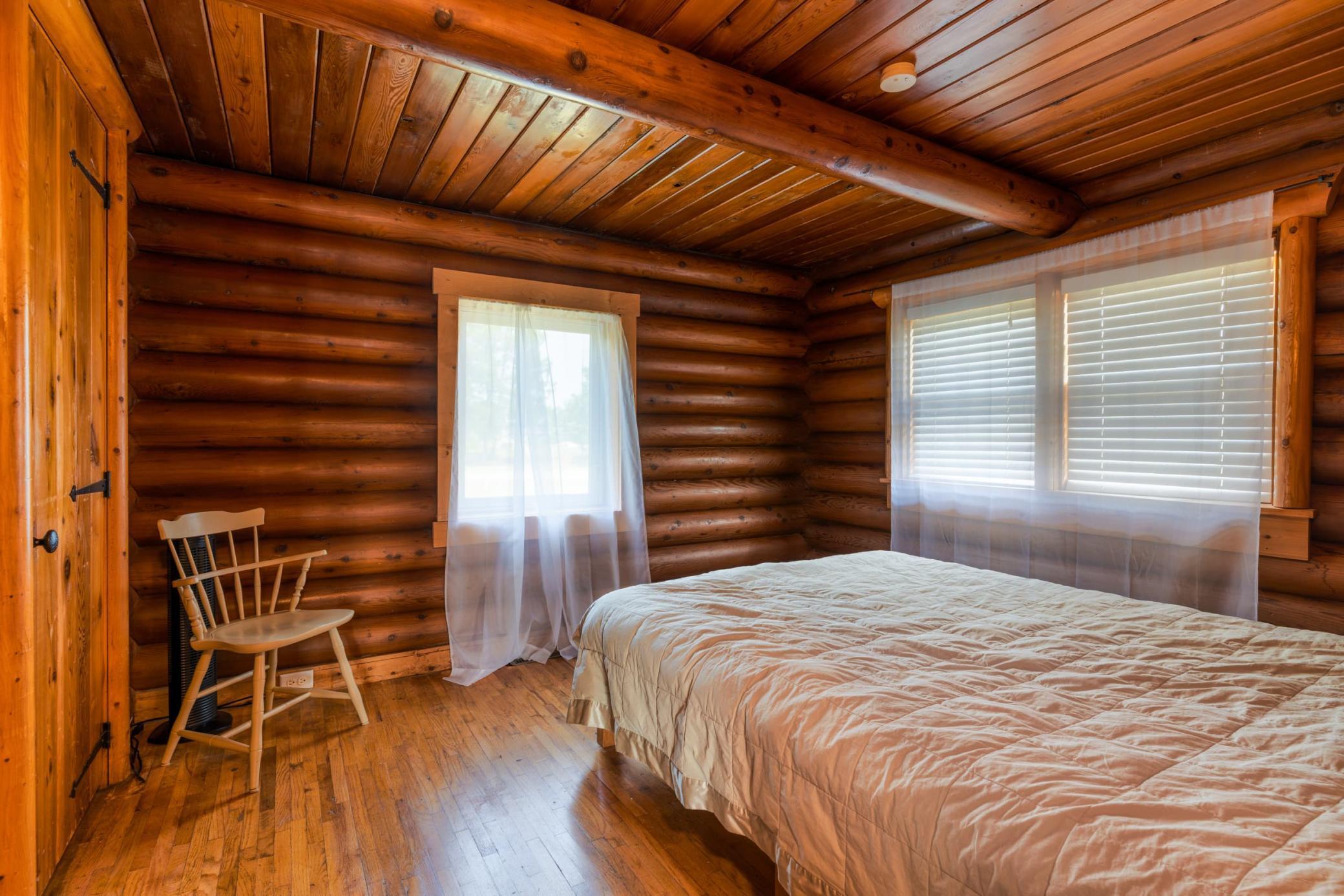 Primary Bedroom.jpeg