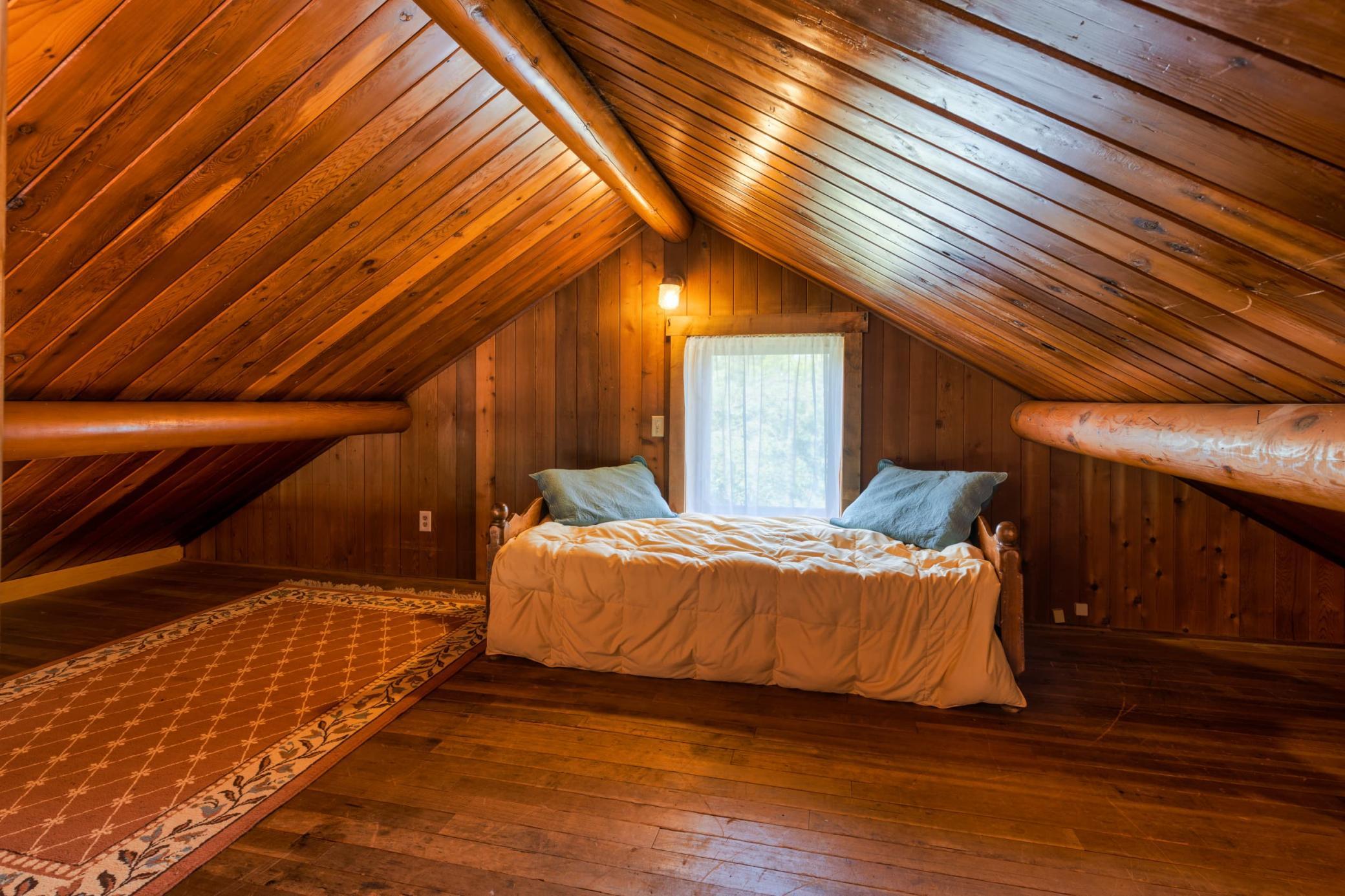 Loft.jpeg