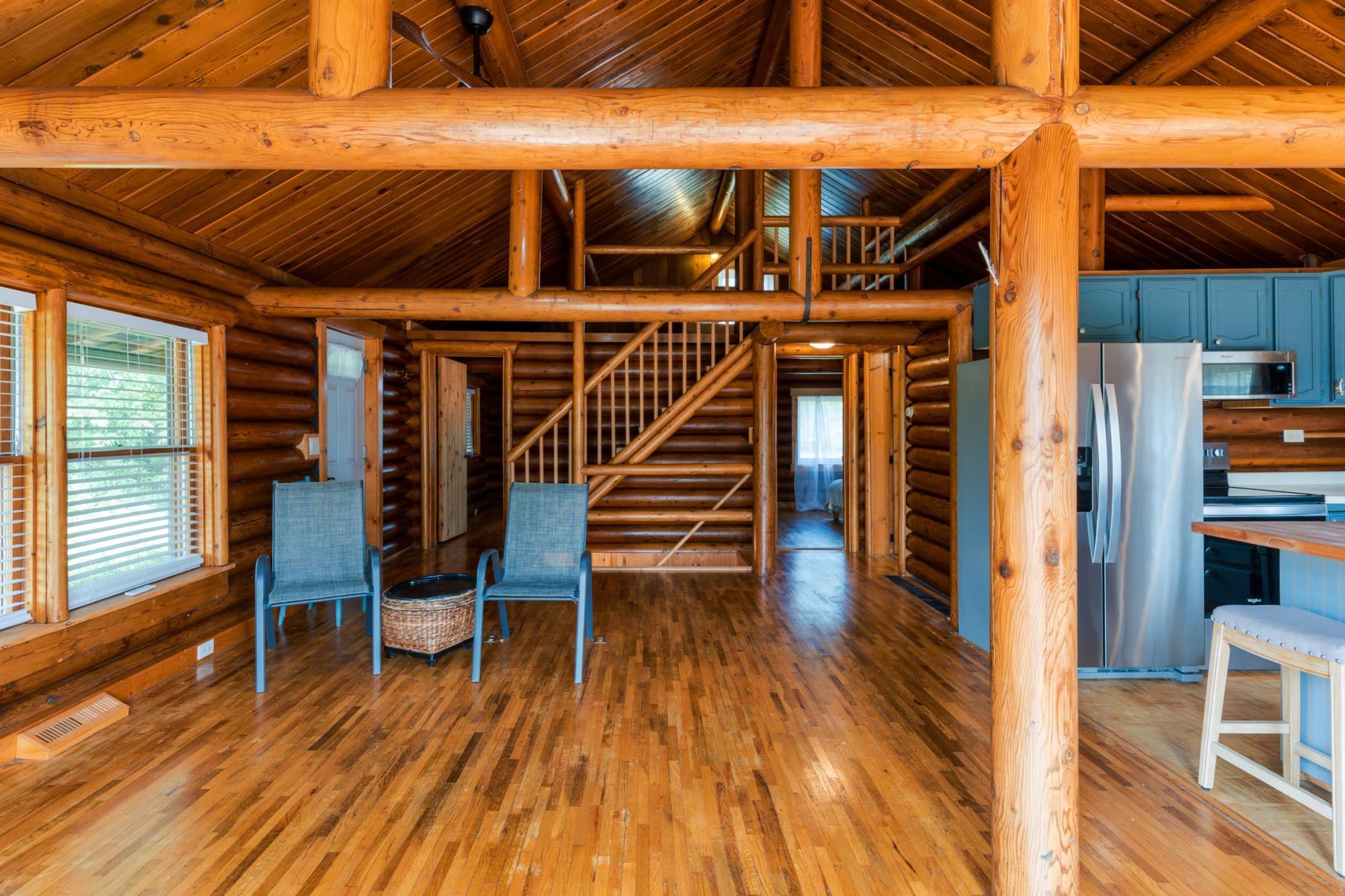 Vaulted Ceilings.jpeg